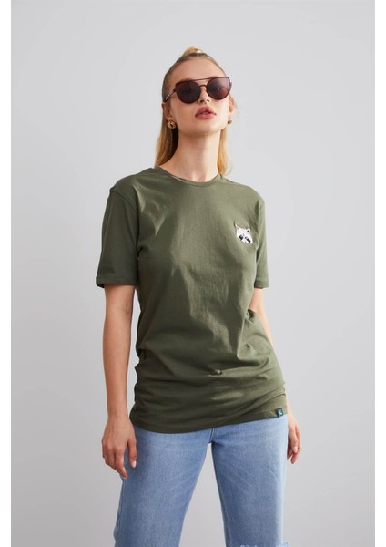 Unisex Rakun Haki Nakışlı T-Shirt fırsatları