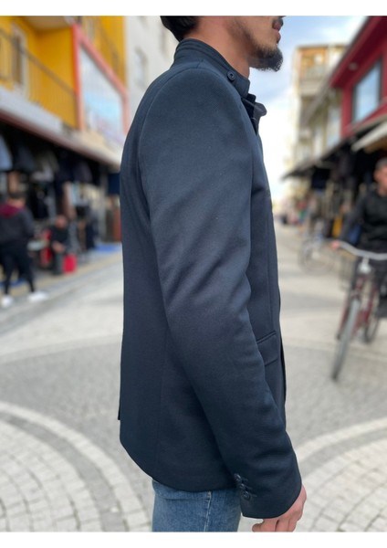 Cep Detaylı Hakim Yaka Sezonluk Slim Fit Ceket Mont modelleri