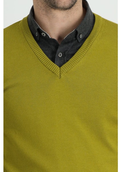 V Yaka Regular Fit Triko Kazak fırsatları