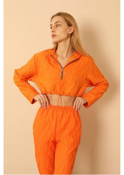 Jakar Kumaş Kapüşonlu Soğan Desen Kadın Crop Sweat-Oranj fiyatları