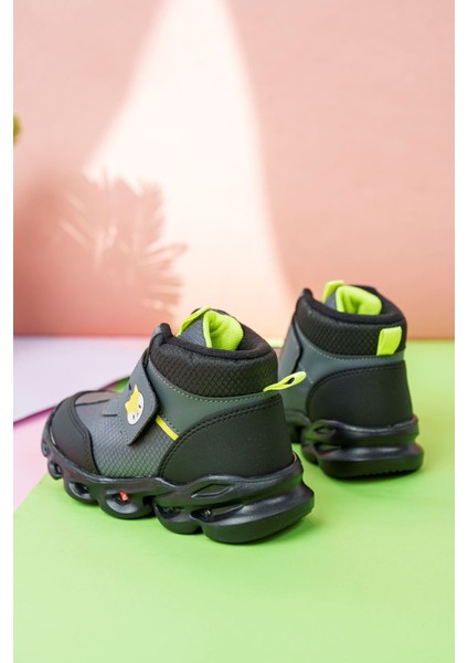 Işıklı Füme Çocuk Spor Bot fiyatları