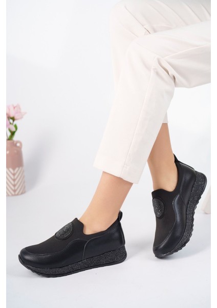 Dolgu Simli Taban Yuvarlak Taşlı Siyah Kadın Ayakkabı fiyatları