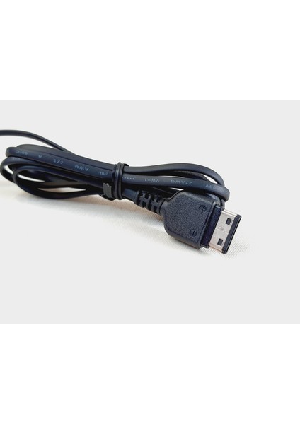 Samsung D880 L700 U900 U800 Seyahat Şarj Cihazı 4.75V 0.55A