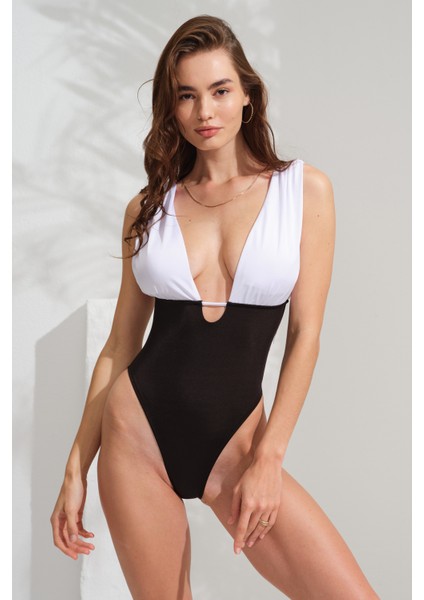 Derin Dekolteli Mayo Siyah 231101