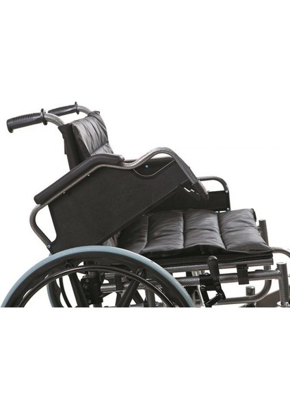 P114 Büyük Beden Tekerlekli Sandalye 50 cm