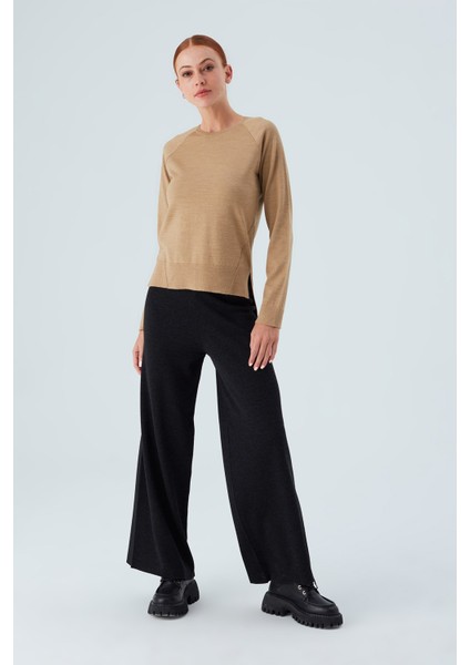 Vanessa Pullover Merino Yünlü Yanları Yırtmaçlı Ince Kadın Triko Kazak Camel Melanj