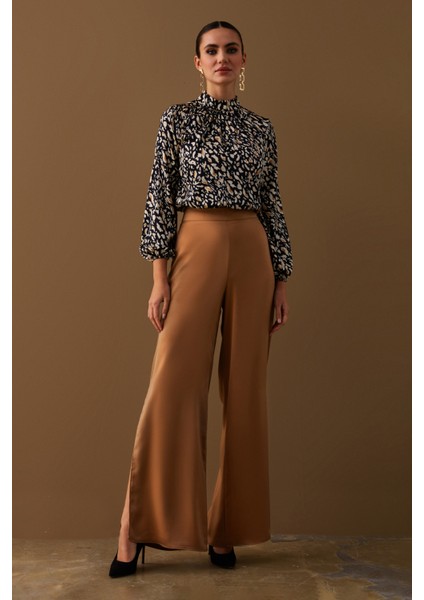 Yırtmaç Detaylı Saten Pantolon - Camel
