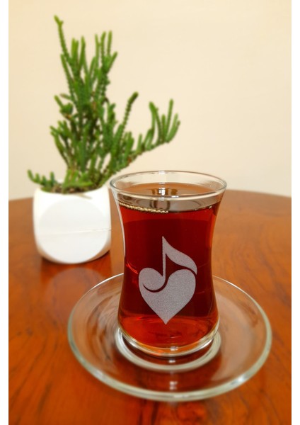 Notalı Kalp Işlemeli 6'lı Çay Seti 155 cc