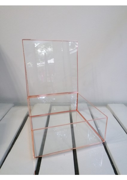 24X24X10 cm Hediyelik Kutu