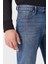 J06 Pamuklu Düşük Bel Düz Paça Jeans Erkek Kot Pantolon 8N1J06 1D5QZ 0942 4
