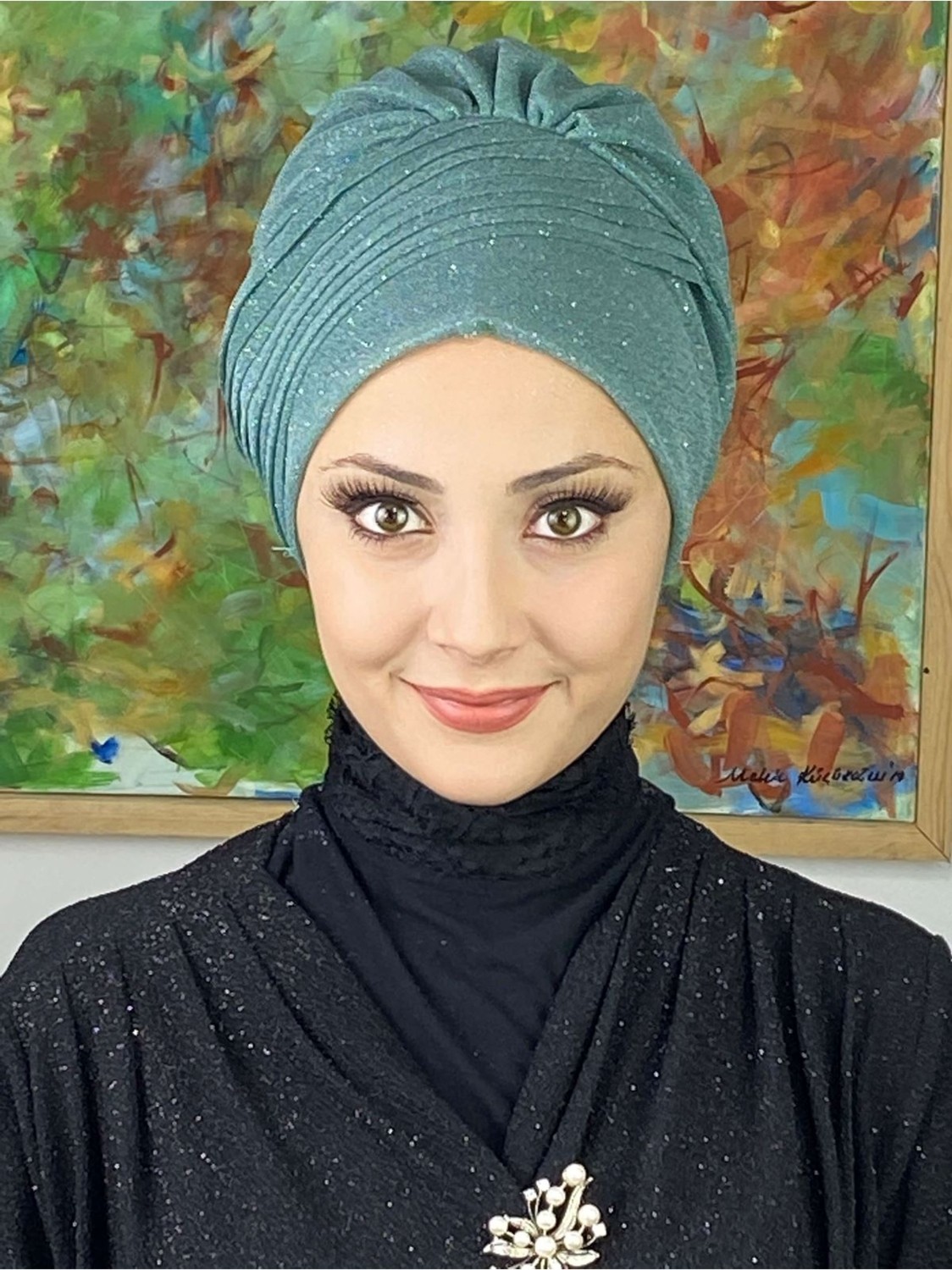 Butik Ambar Saray Model Açık Zümrüt Simli Yan Drapeli Dış Bone