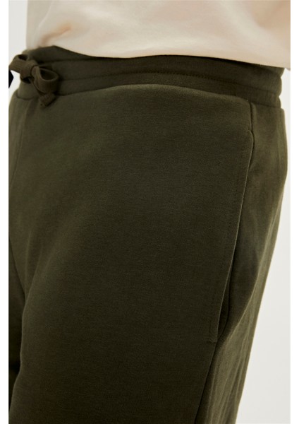 Re-Axel Sweatshort Haki indirimleri