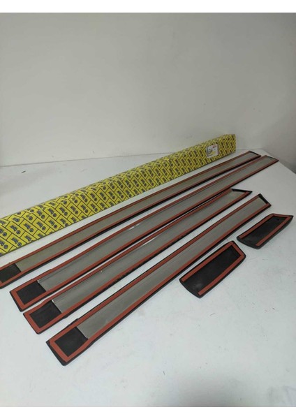 Tofaş Doğan Kartal Şahin Slx Uyumlu Kapı Çevre Bandı / Takımı 85011225