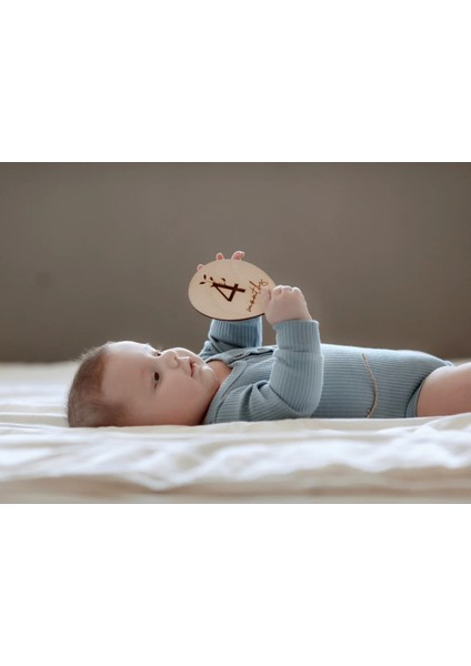 Ahşap Balon Aylık Anı-Hatıra Kartları, Yeni Doğan Bebek Hediyesi, Fotoğraf Çekimi Dekor Kartları fırsatları