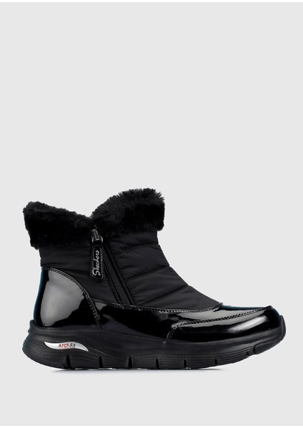 Arch Fit Smooth Cool Puff Siyah Kadın Outdoor Bot 167252BBK