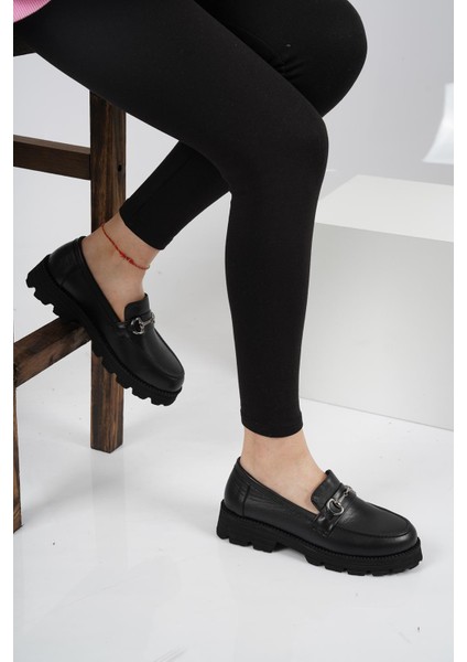 Deri Siyah Kadın Makosen Ayakkabı 222134101 fiyatları
