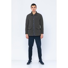 Erkek Regular Fit Düğmeli Çok Cepli Kapitoneli Kışlık Mont