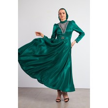Livanomi Önü Taşlı Yeşil Tesettür Abiye Elbise