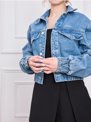 Arzu Emiroğlu Orijinal Marka Mavi Crop Denim Ceket