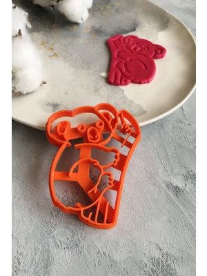 Kütüğe Tutunmuş Koala Hamur Şekillendirici