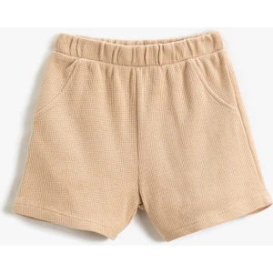 Basic Şort Dokulu Cepli Beli Lastikli