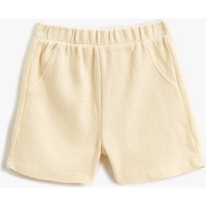 Basic Şort Dokulu Cepli Beli Lastikli