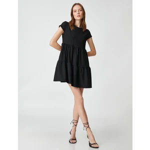 Katlı Mini Elbise Sırt Detaylı Kısa Kollu