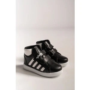 Siyah Tabanı Beyaz Cırtlı Bot