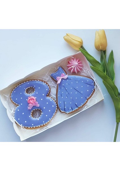 Elbise-1 Kurabiye Kalıbı Şekillendirici Kopat fiyatları