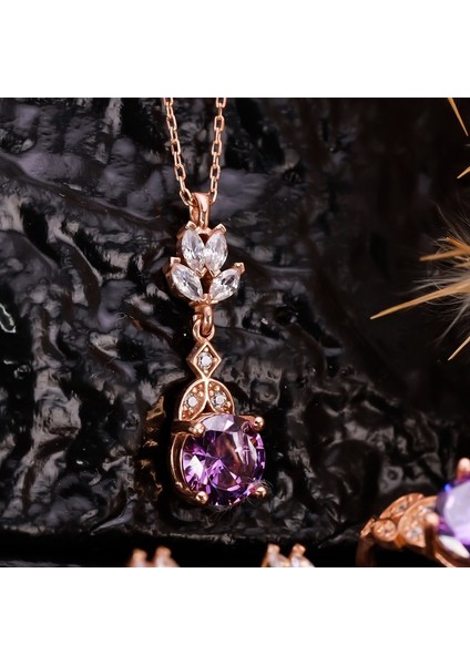 925 Ayar Gümüş Ametist Taşlı Lotus Motif Kolye