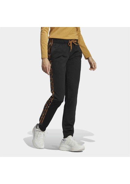 Primegreen Essentials Warm Up Slim Tapered 3s Kadın Eşofman Altı modelleri