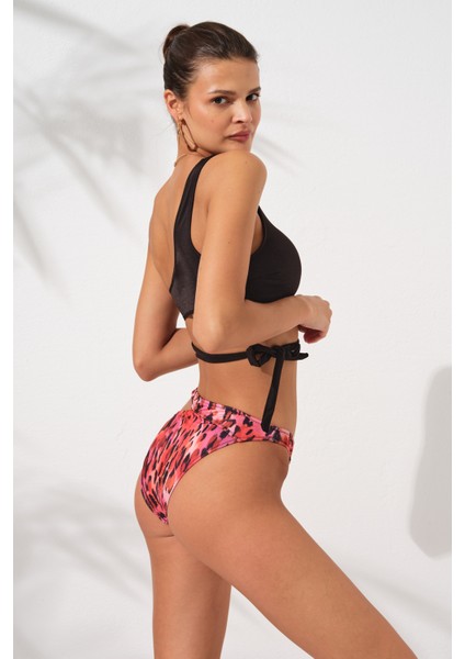 Iconic Tek Omuz Bağlamalı Bikini Takım Blush 231227-D fırsatları