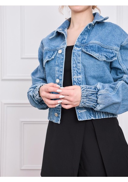 Arzu Emiroğlu Orijinal Marka Mavi Crop Denim Ceket