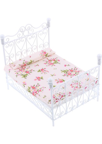 1:12 Ölçekli Dollhouse Minyatürler Metal Avrupa Retro Çift Yatak Odası (Yurt Dışından) fırsatları