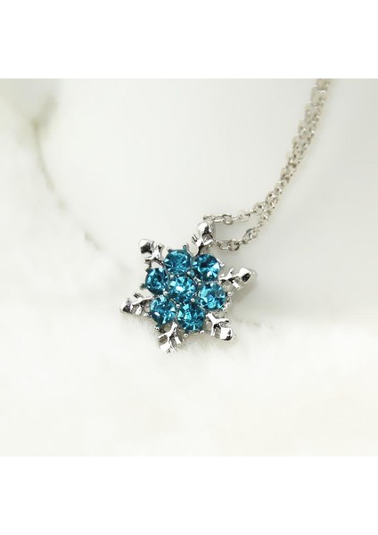 Kadın Kristal Zirkon Kar Tanesi Noel Yeni Yıl Kolye (Yurt Dışından) fırsatları