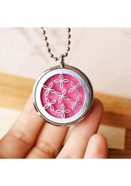 Güzel Çiçek Zincir Pedleri Antik Bronz Aromaterapi Lockets Uçucu Yağ Difüzörü Kolye (Yurt Dışından) fiyatları