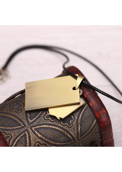 Titan Büyük Dört Kolordu Logo Alaşım Charm Halat Zincir Erkekler Takı Saldırı Kolye (Yurt Dışından) modelleri