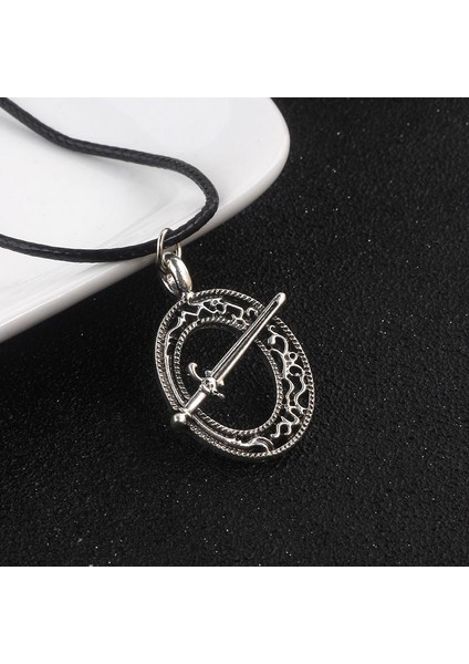 Dark Souls 3 Blade Of The Dark Moon Sözleşme Kılıç Deri Halat Oyunu Kolye (Yurt Dışından) fırsatları