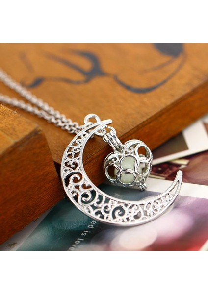 Karanlıkta Moda Aydınlık Glow Denizci Kalp Ay Takı Kadınlar Için Kolye (Yurt Dışından) indirimleri