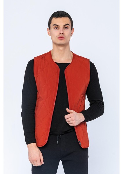 Erkek Regular Fit Bomber Yaka Fermuarlı Çok Cepli Kapitone Spor Yelek