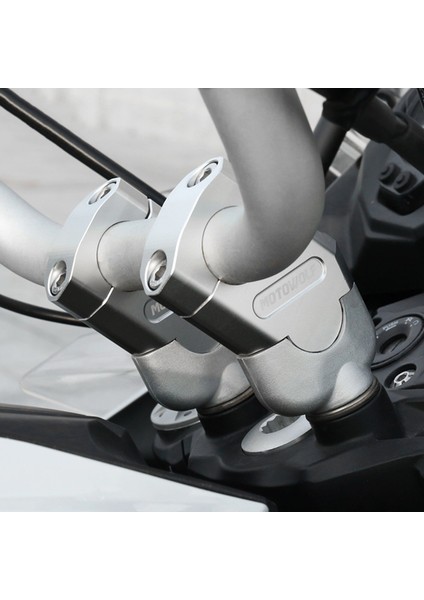 2pcs Evrensel Motosiklet Cnc Alüminyum Taliz Tuvarı Yükselti Montaj Kelepçesi Adaptörü 22MM (Yurt Dışından)
