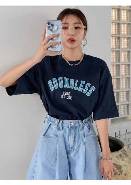 Kadın Boundless Baskılı Oversize Tshirt