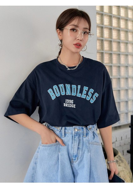 Kadın Boundless Baskılı Oversize Tshirt