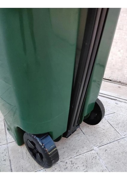 80 Litre Kapasiteli Büyük Boy Pedallı Çöp Kovası Kapaklı ve Tekerlekli Çöp Konteyneri 80 Litre Çöp Konteyneri modelleri