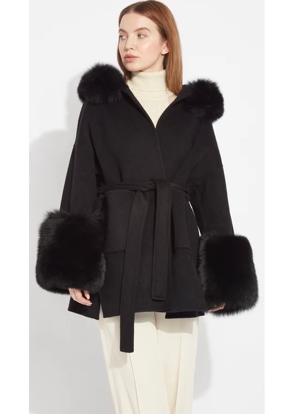 Siyah Kolları Kürklü Kaşmir Kaban fiyatları