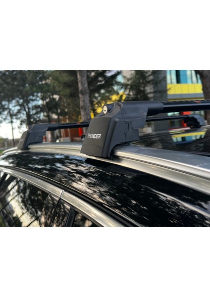 Peugeot Rifter 2024 ve Sonrası Thunder Carrier Siyah Kilitli Ara Atkı Tavan Çıtası Taşıma Barı