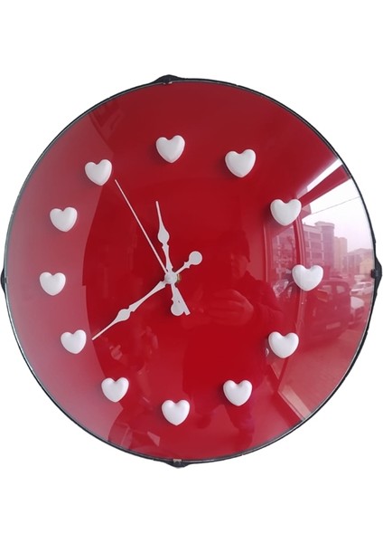 Kırmızı Beyaz Kalpli Mutfak Çocuk Odası Ofis Salon Duvar Saati 35 cm C4 fırsatları