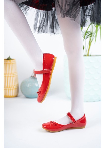 Bıyık Fiyonk Kırmızı Kız Çocuk Ayakkabı fiyatları