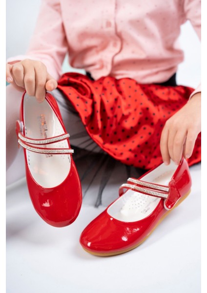 Çatal Baretli Kırmızı Kız Çocuk Ayakkabı fiyatları