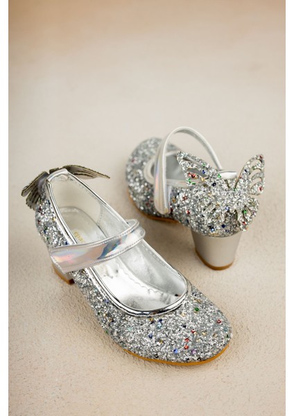 Topuklu Arkası Kelebekli Gümüş Taşlı Ayakkabı fiyatları